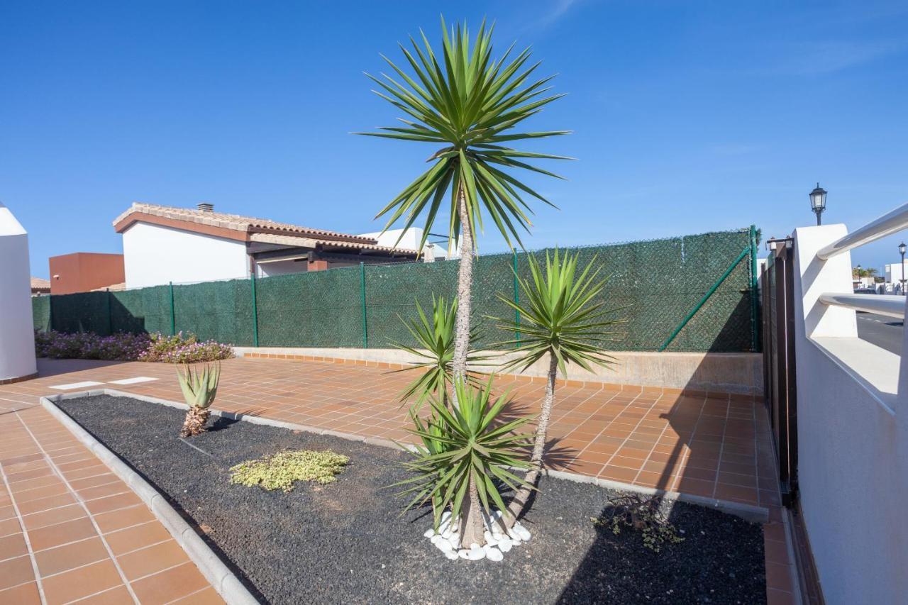 Villa Zafiro 13 Golf Private Pool Caleta De Fuste By Holidays Home Экстерьер фото